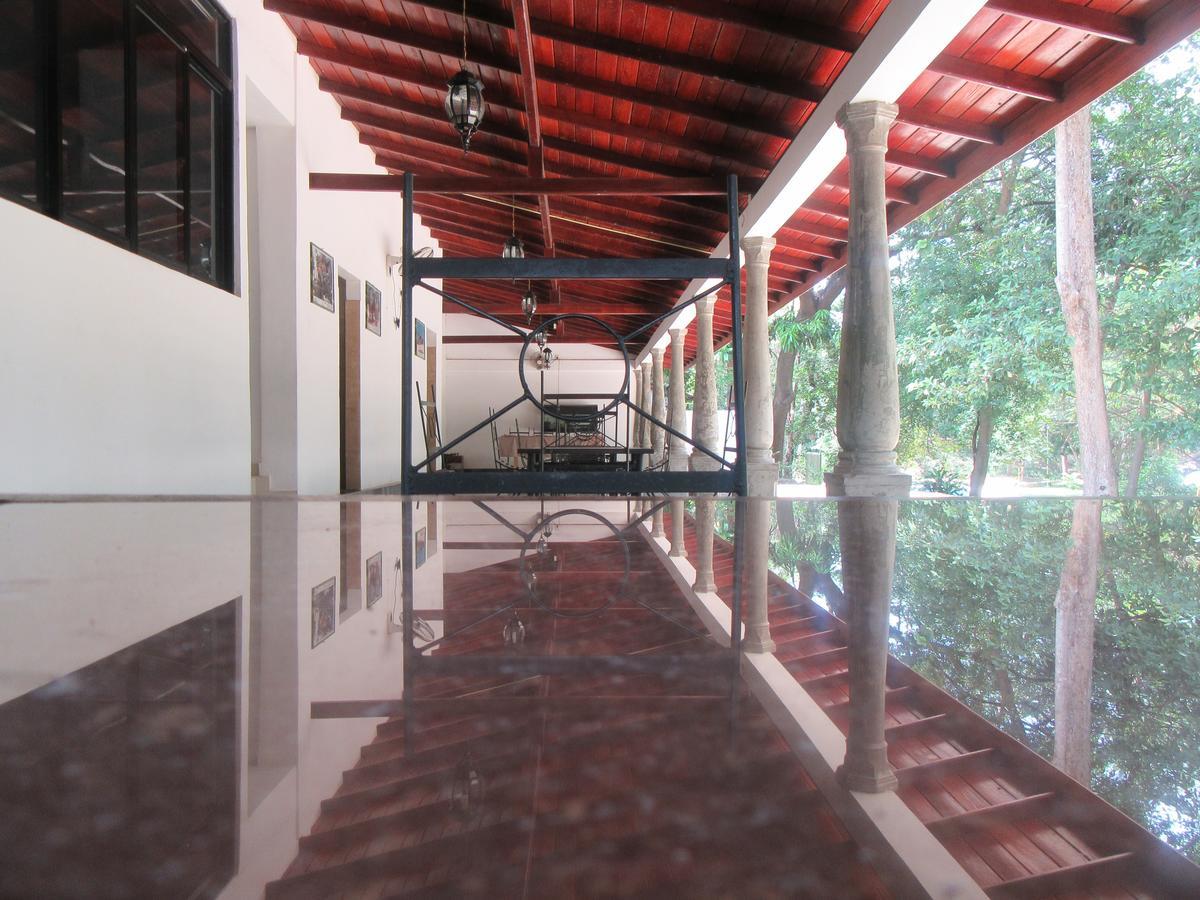 Dambulu Oya Family Park Hotel Dambulla Exterior photo